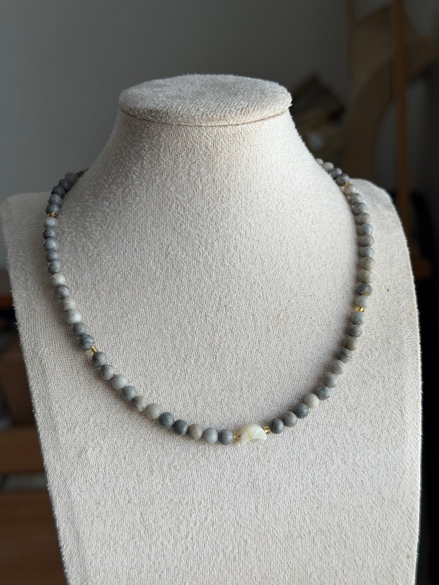 Agate moon beaded necklace