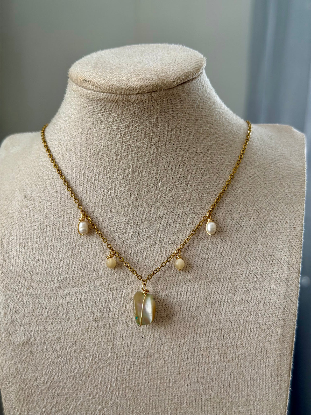 Nácar o chain necklace