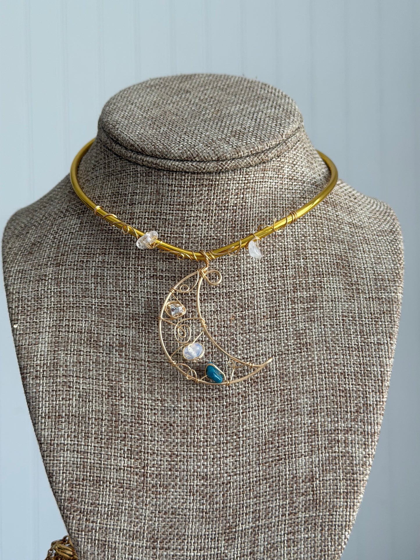 Moon wire choker 🌙