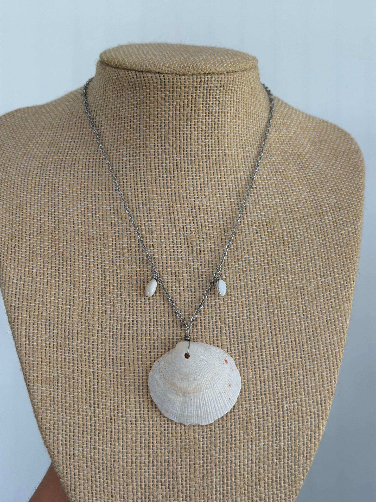 Shell necklace