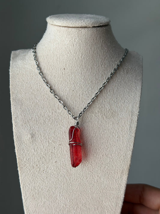 Red quartz necklace