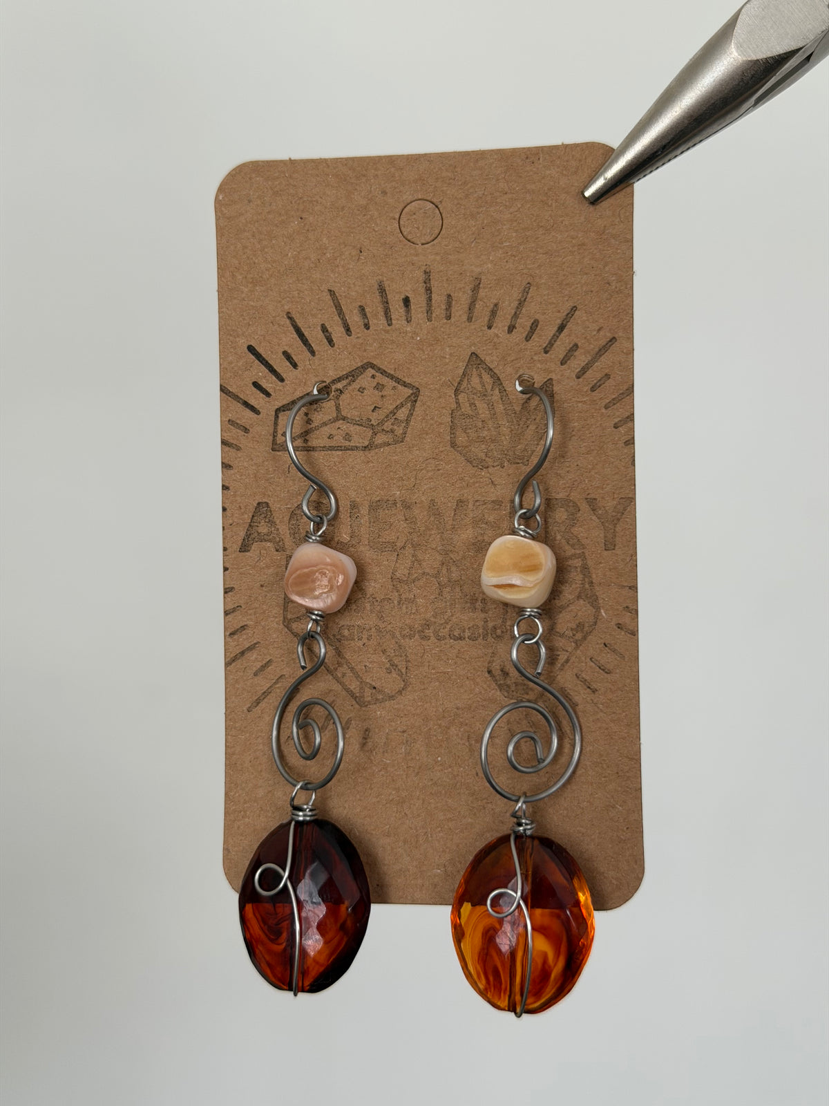 Nácar spiral earrings