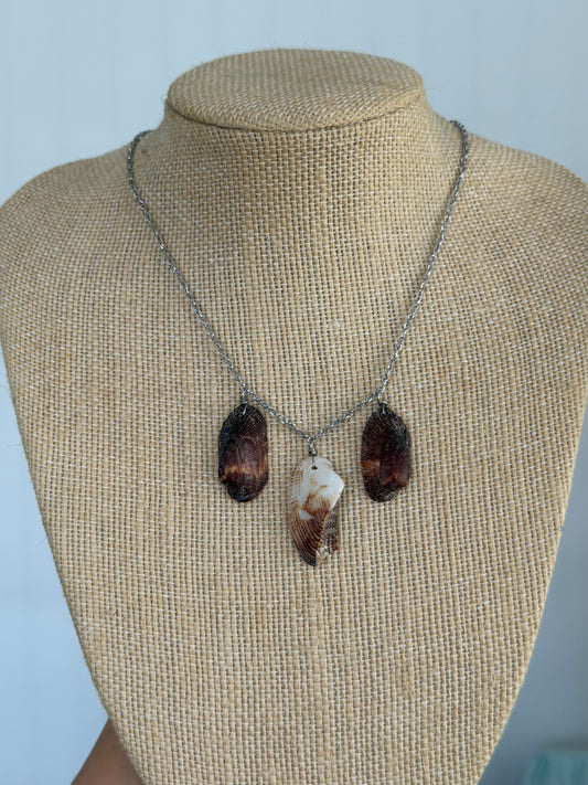 Shell necklace