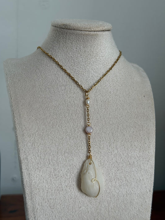 Shell Y chain necklace