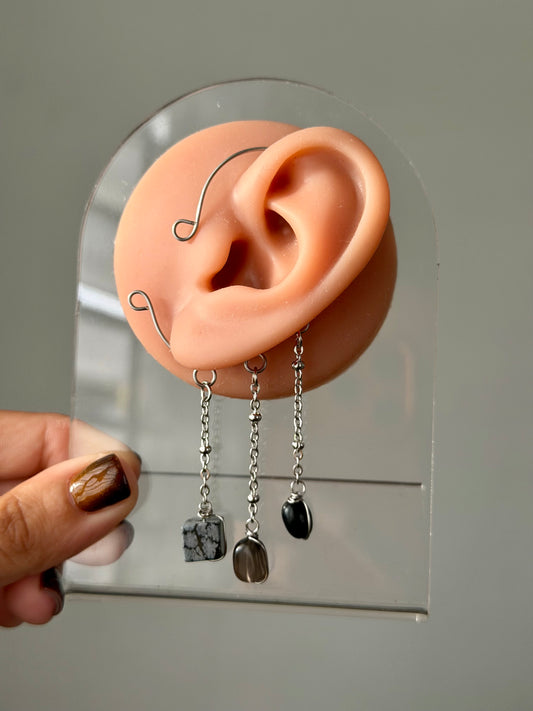 Obsidian Med size ear cuff ✨