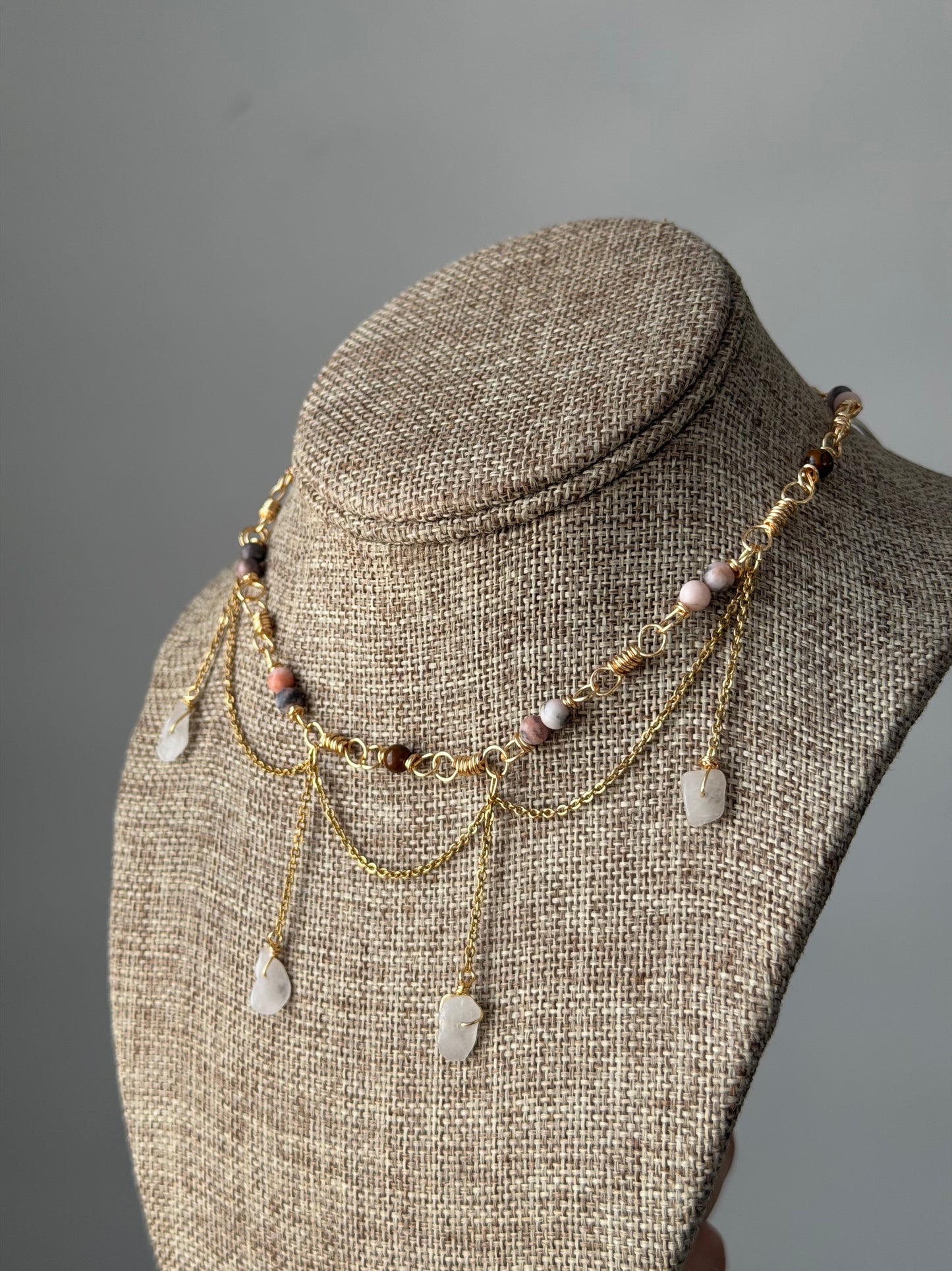 Rhodonite minimalist fairy choker 💗
