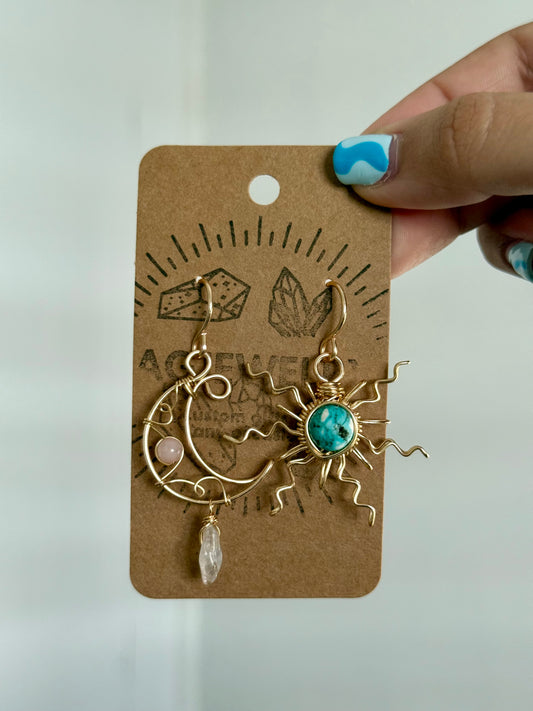 Sun moon earrings 💫