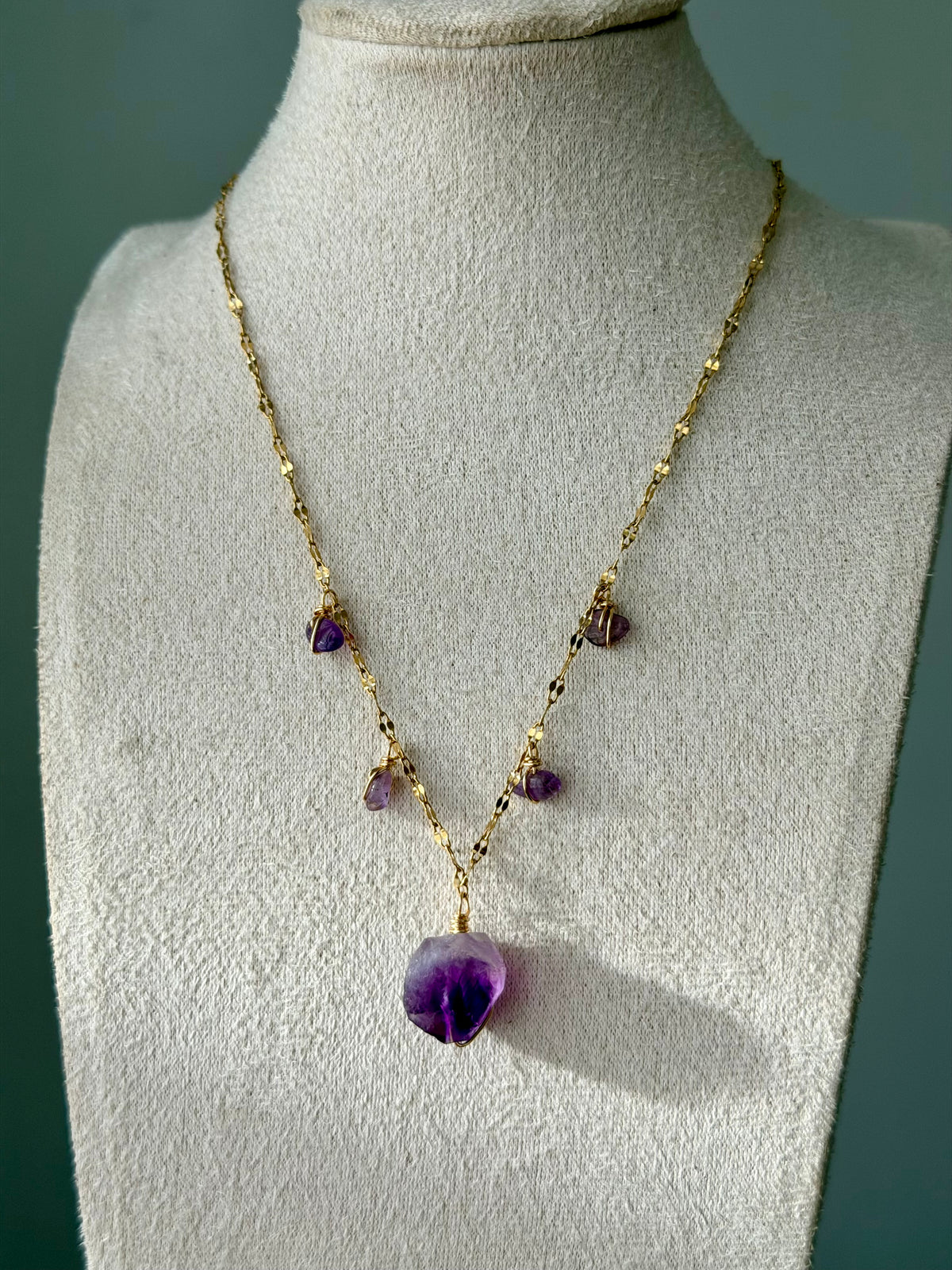 Amethyst diamond cut necklace