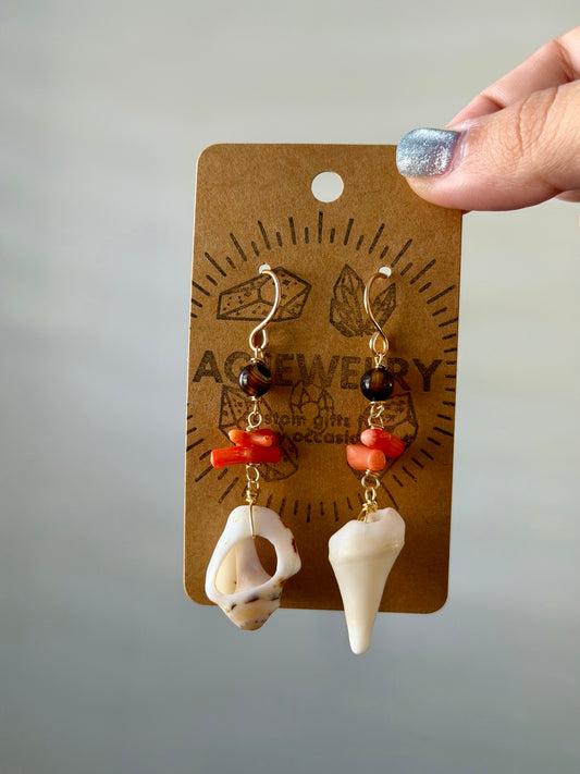 Mismatch Shell earrings