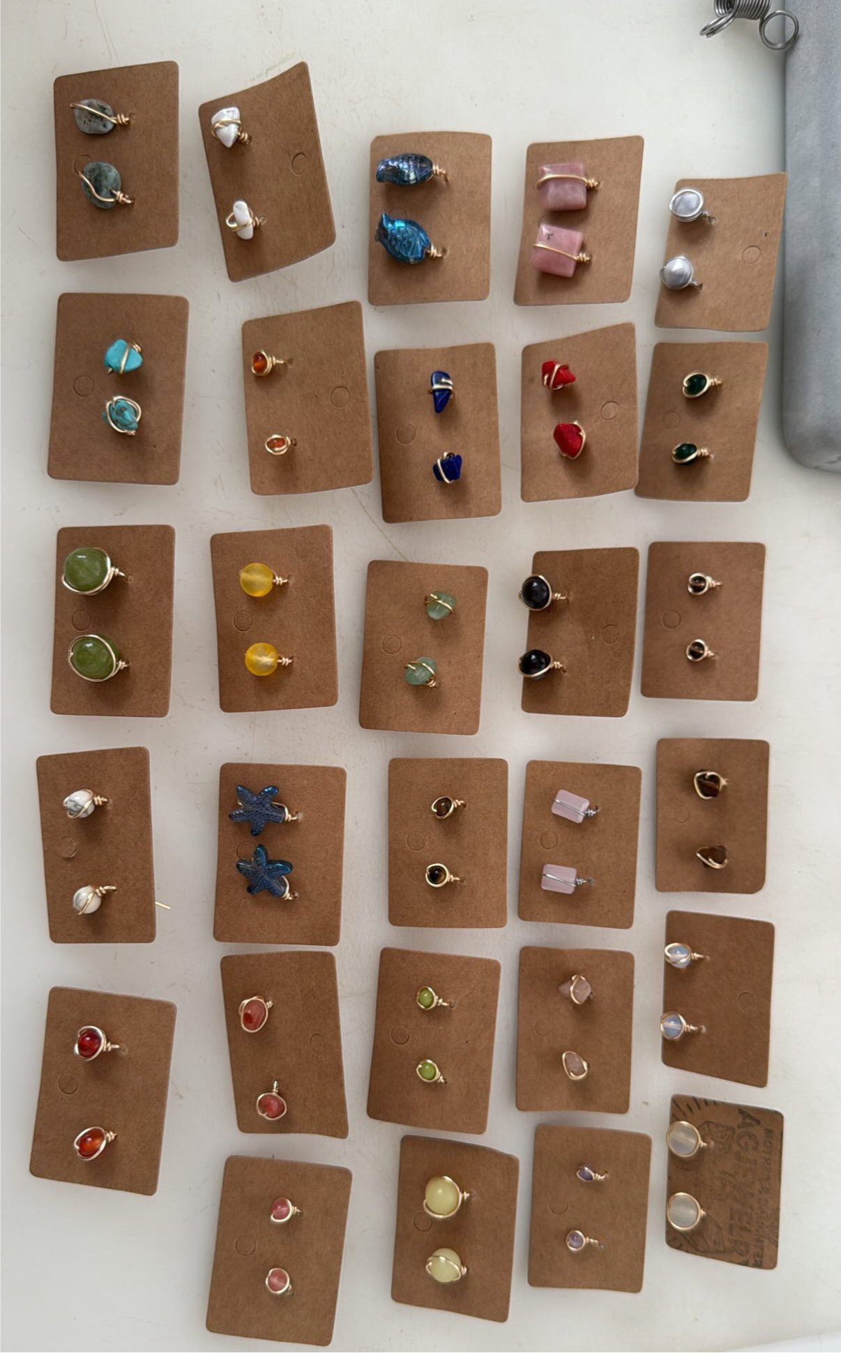 Customized Crystal studs 💫