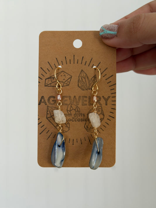 Shell earrings
