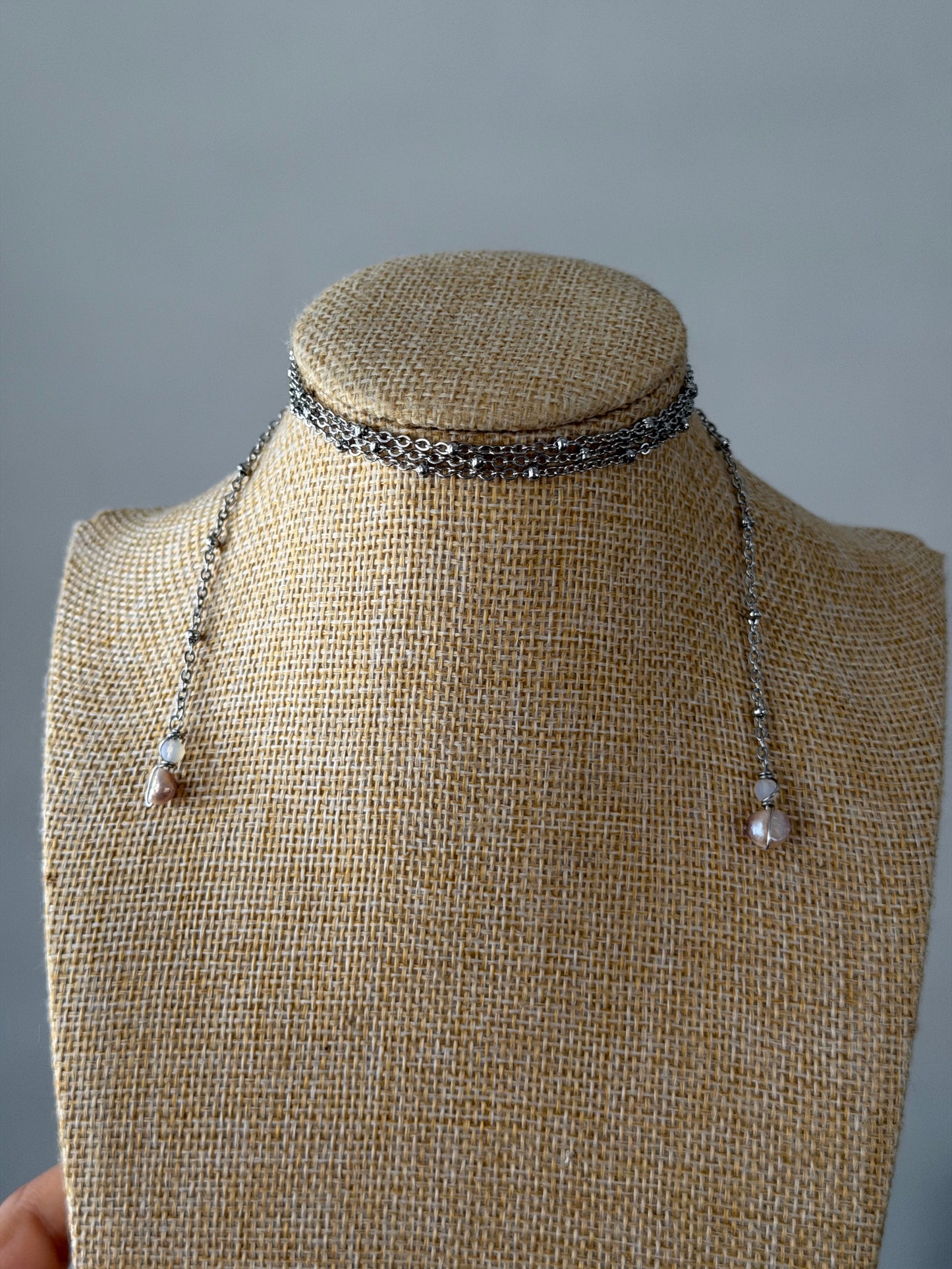 Multi use pearl necklace