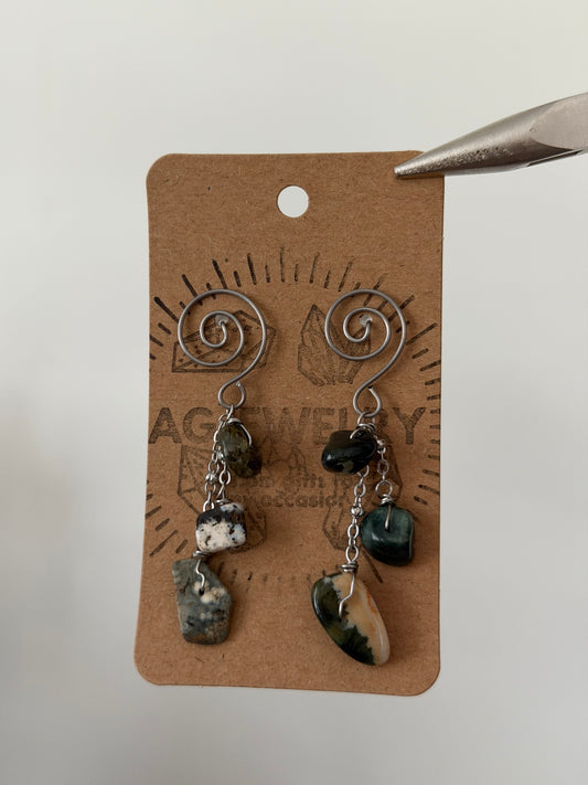 Agate spiral studs