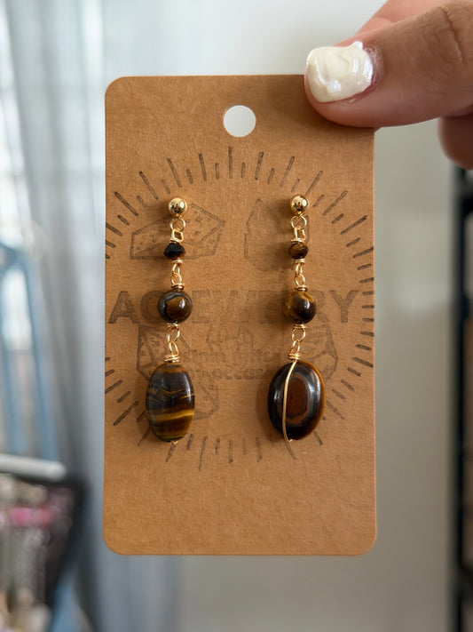 Tigers eye drop studs