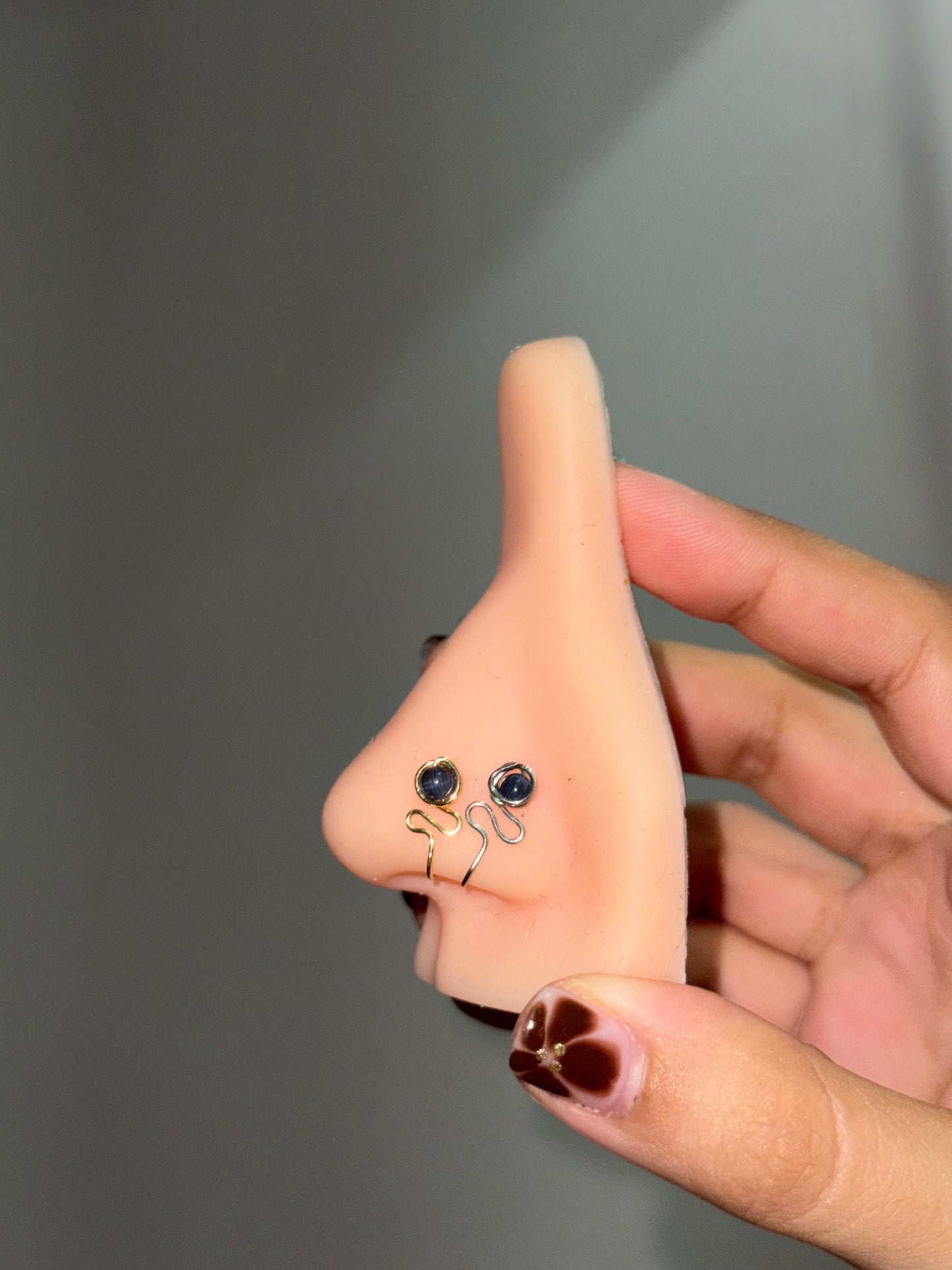 Small nose cuff with stone 👃