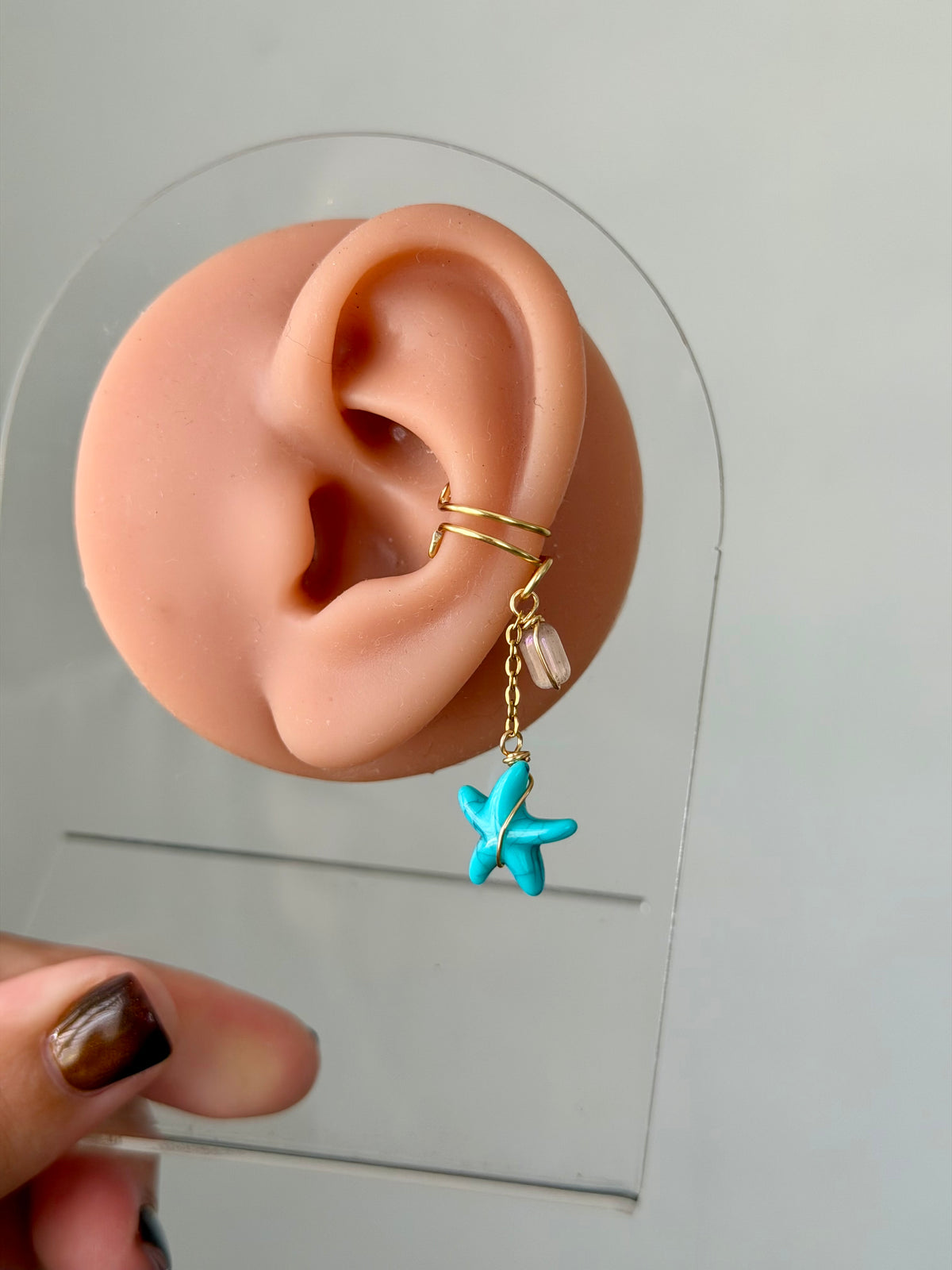 Starfish mini Ear cuff
