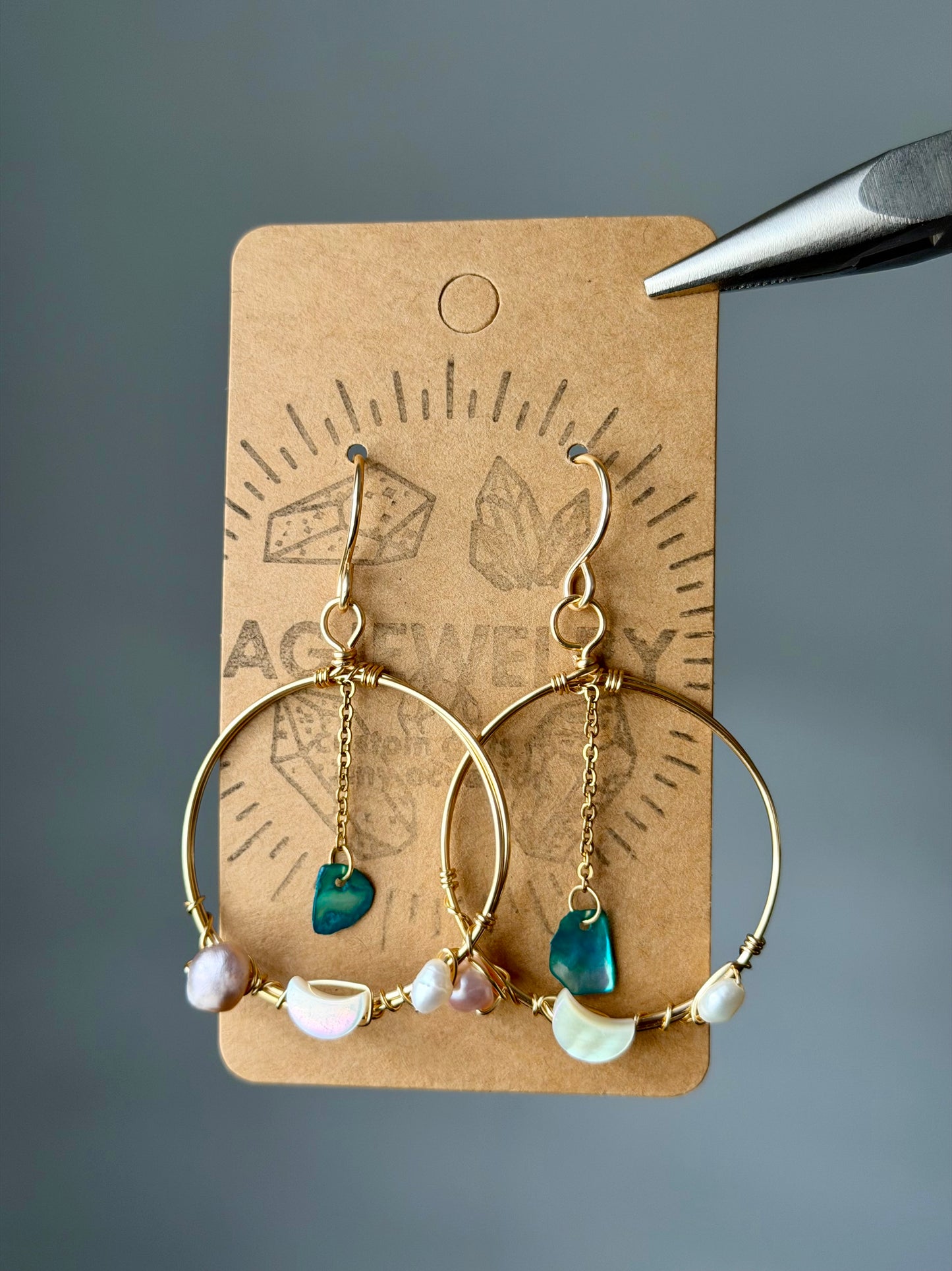 Nácar hoop earrings