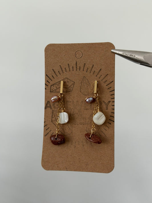 Pearl studs