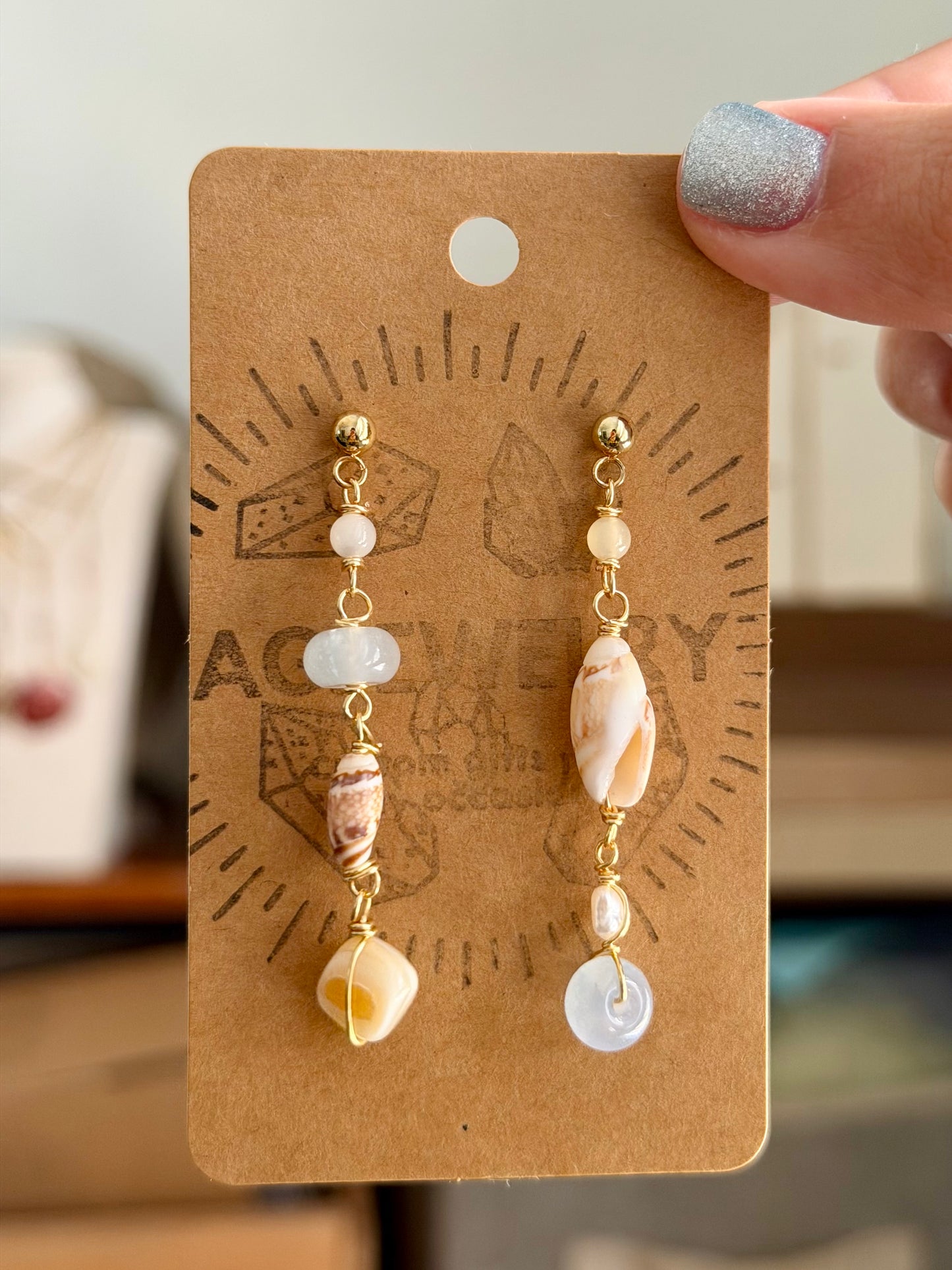 Shell earrings