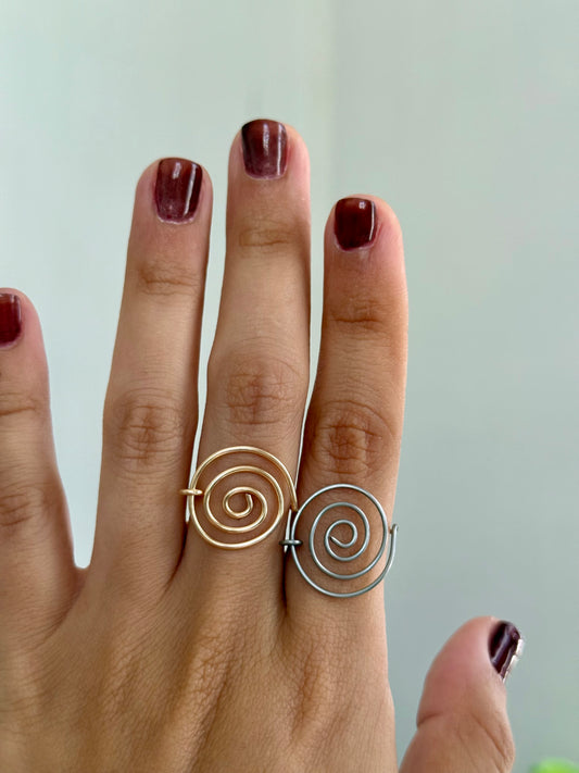 Swirl wire ring 💫