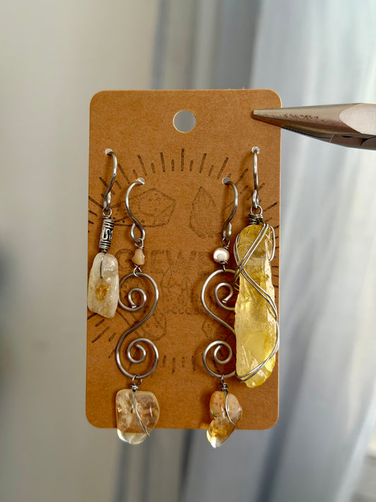 Yellow earring set ✨