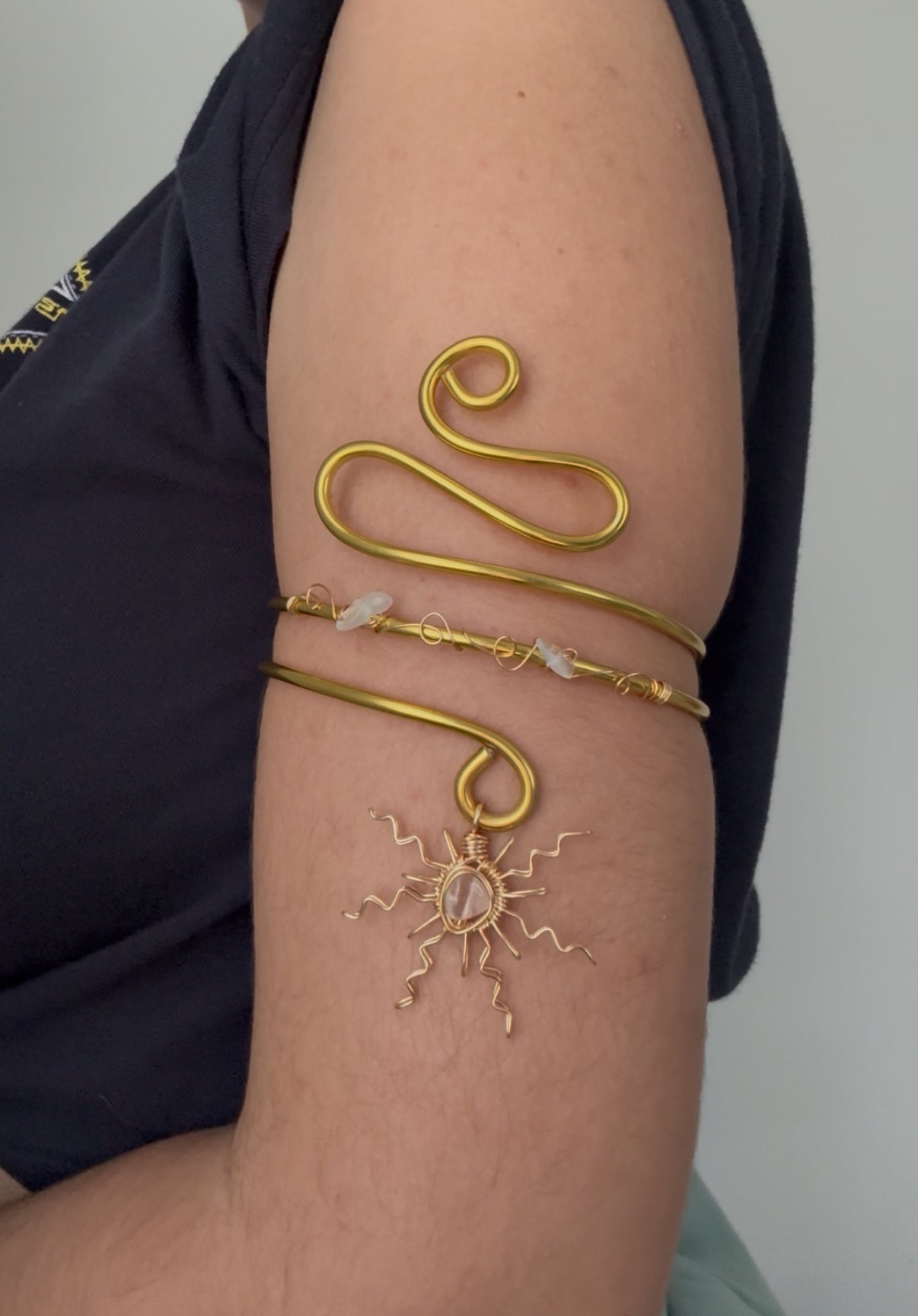 Sun arm cuff ☀️