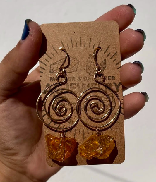 Customized mini Swirl earrings 🌀