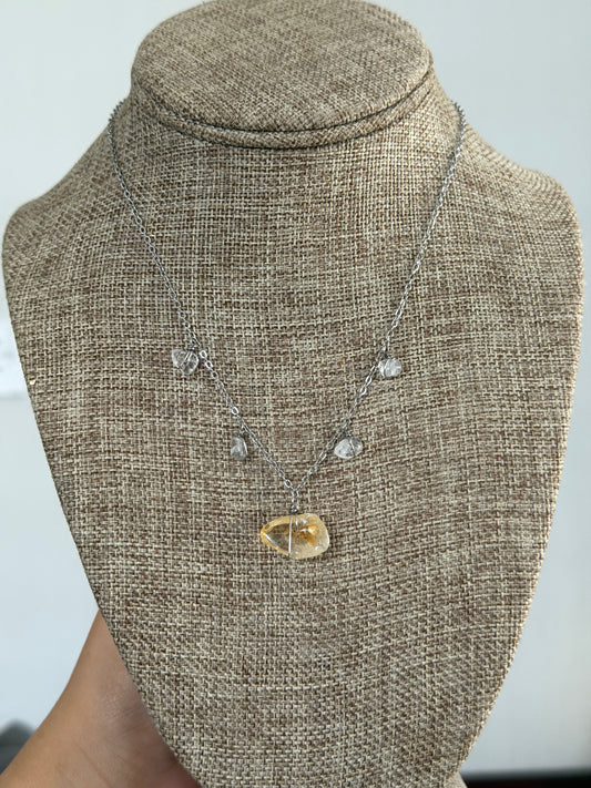 Citrine necklace ✨