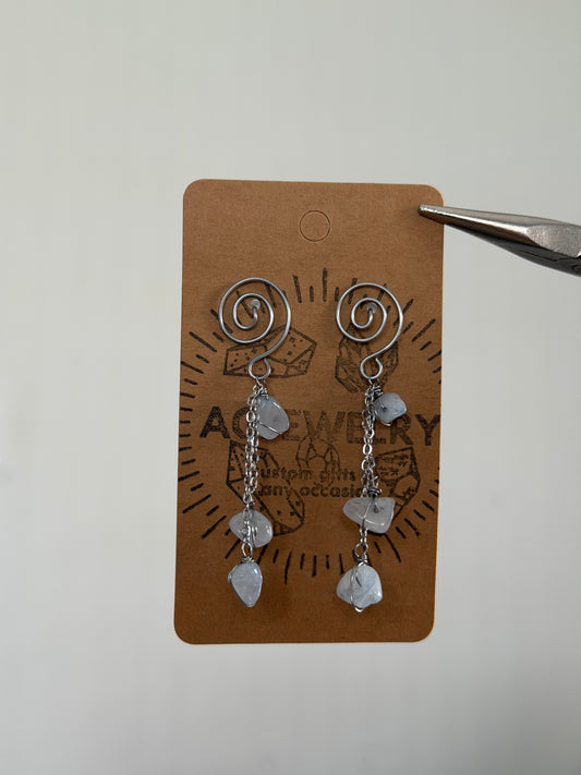 Swirl stud earrings