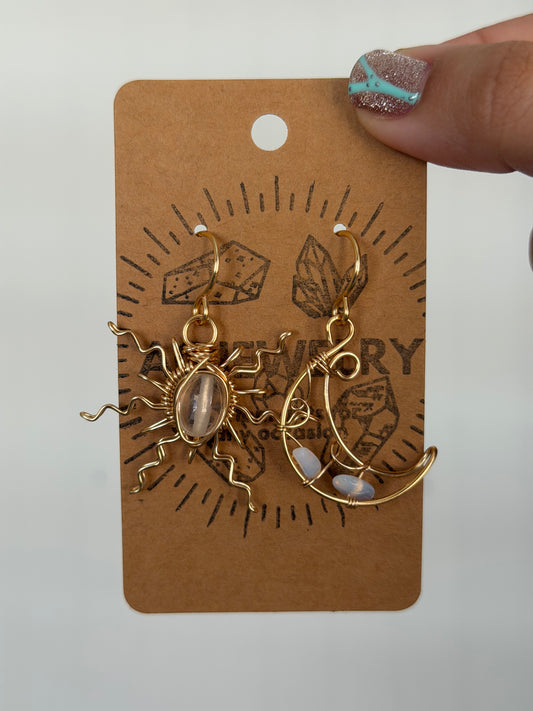 Sun moon earrings 🌞🌜