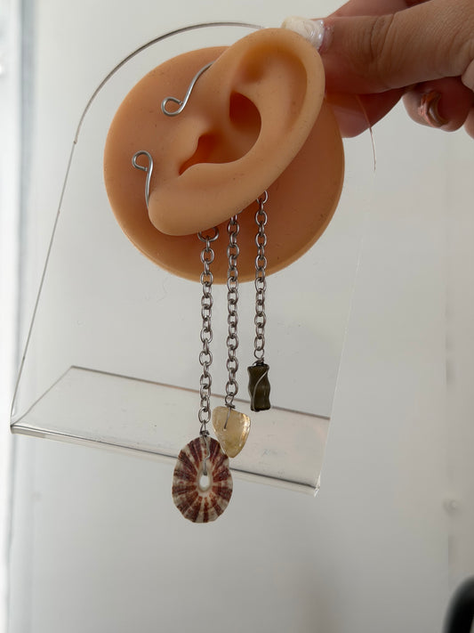 Shell Med size ear cuff ✨