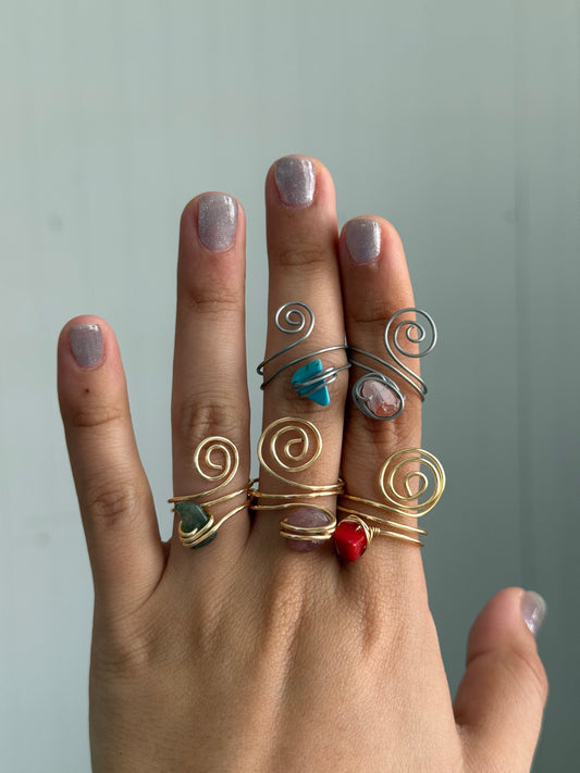 Swirl stone ring ✨
