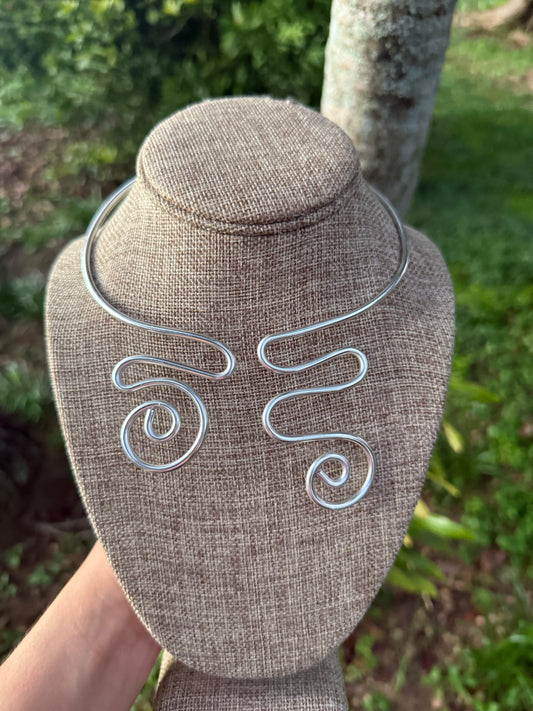 Wire choker ✨
