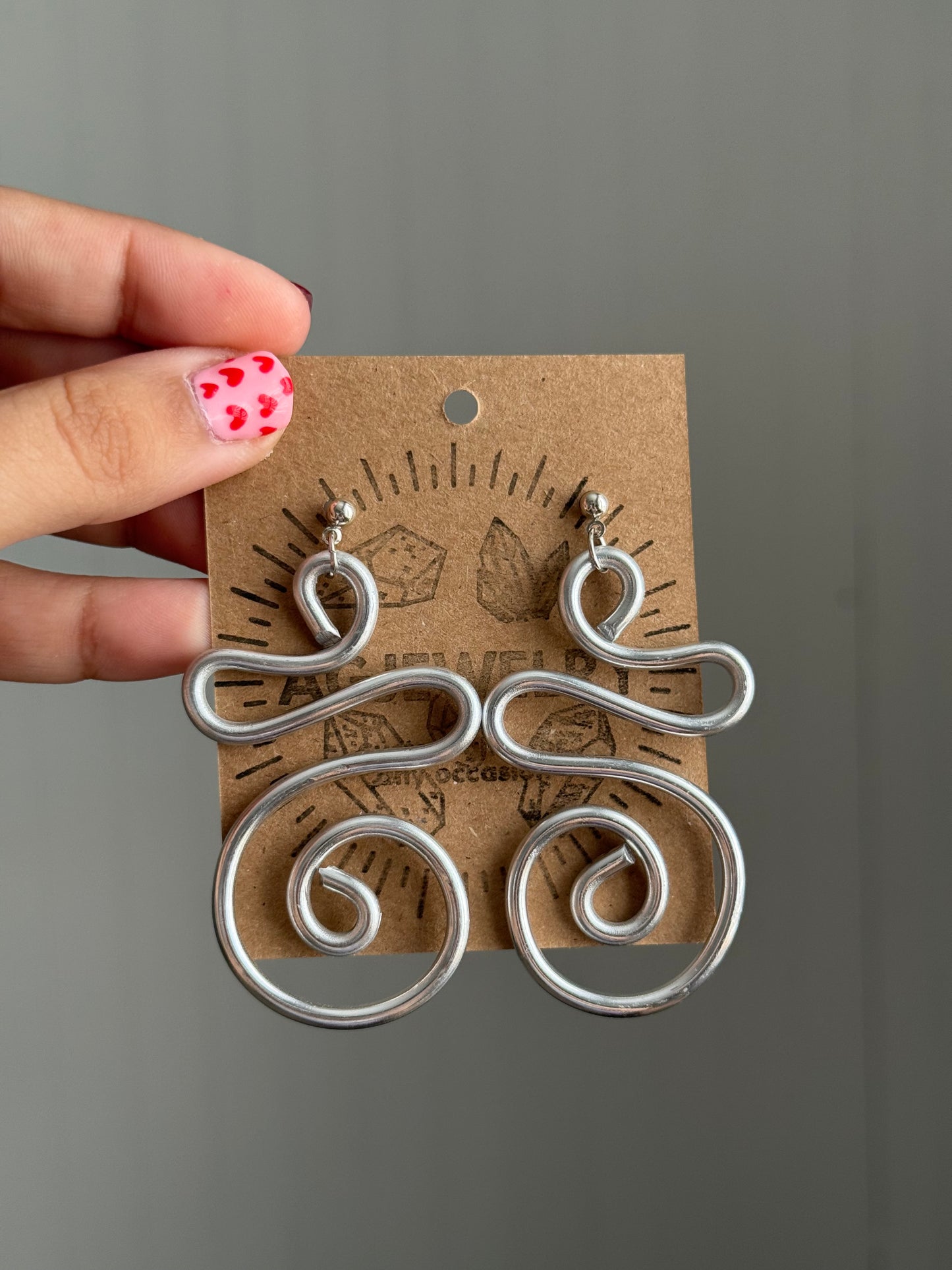 Half swirl Chunky wire earrings ✨