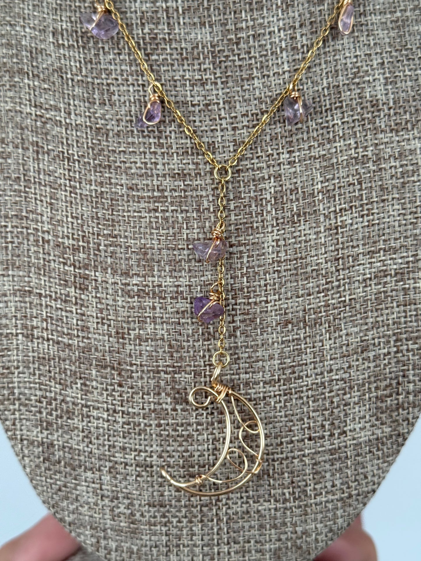 Customized Moon Y necklace 🌙