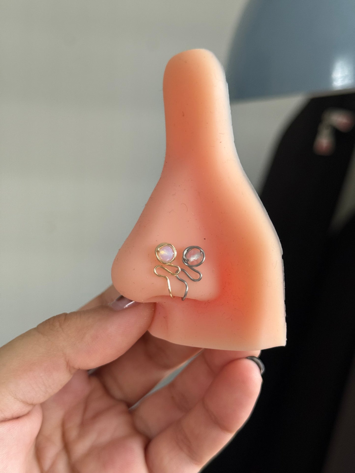 Small nose cuff with stone 👃