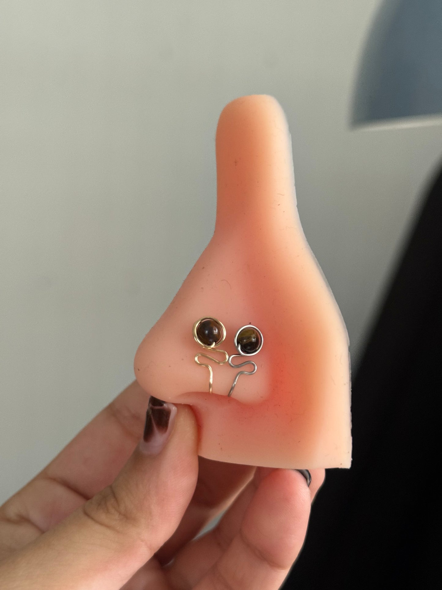 Small nose cuff with stone 👃