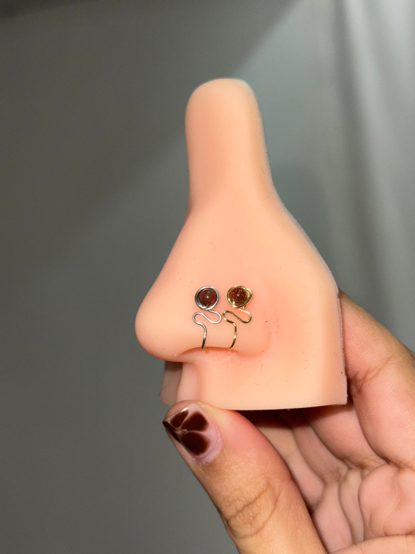 Small nose cuff with stone 👃