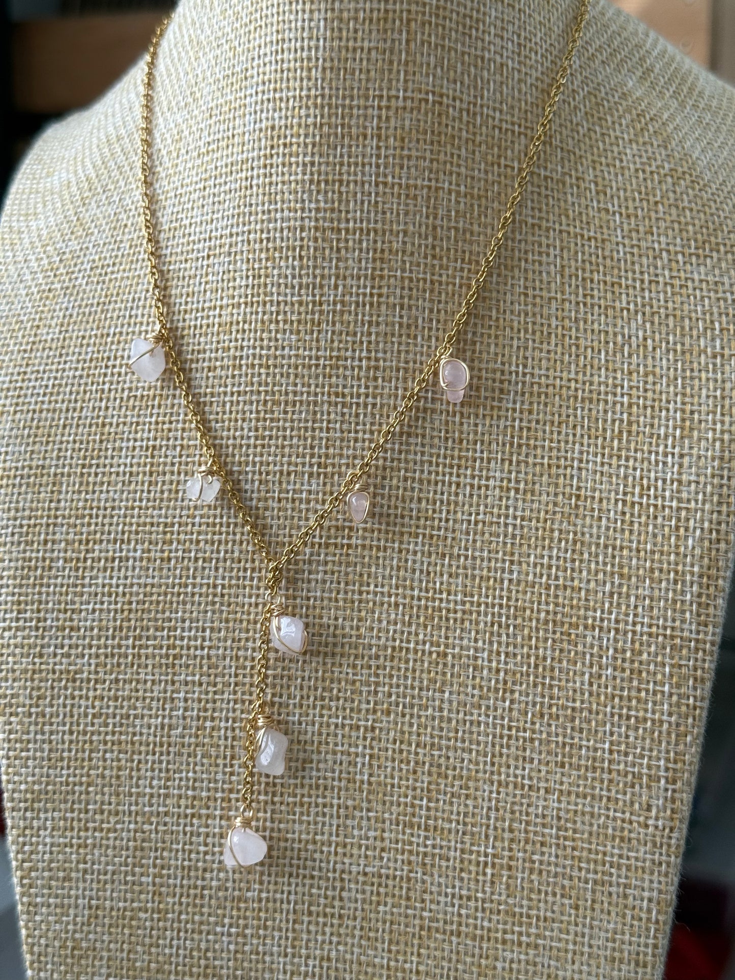 Y shape necklace ✨