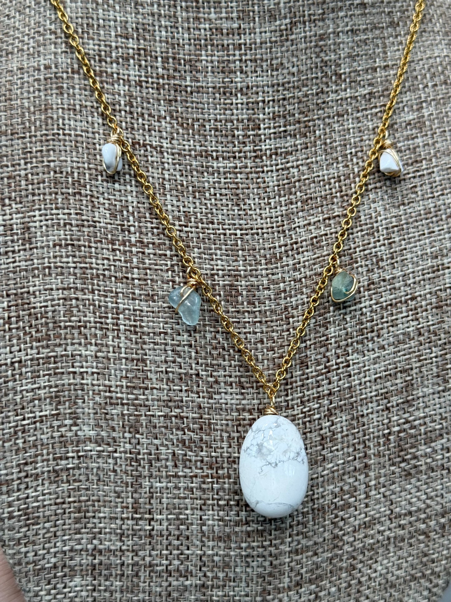 Howlite necklace 🤍