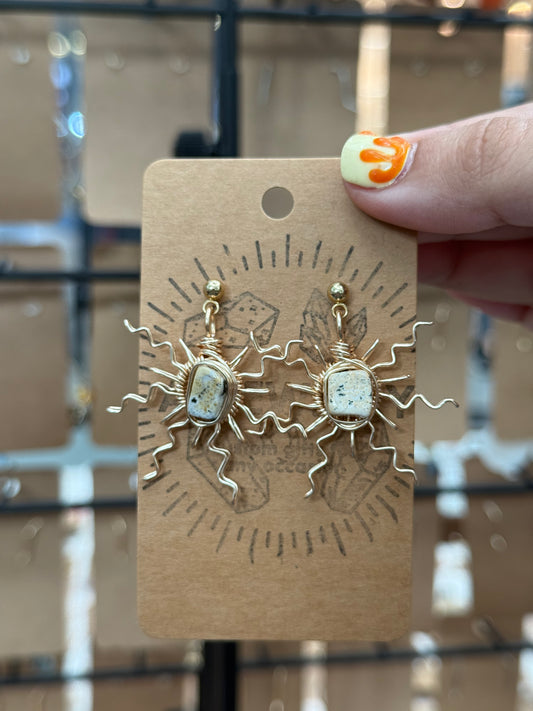 Sun wire earrings ☀️