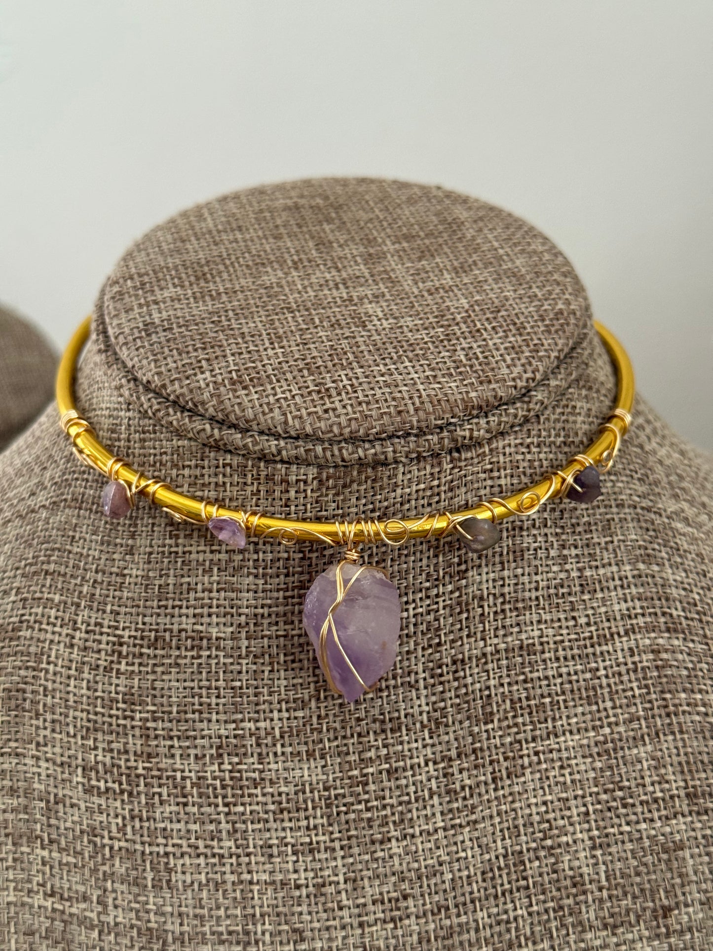 Amethyst wire choker 💜