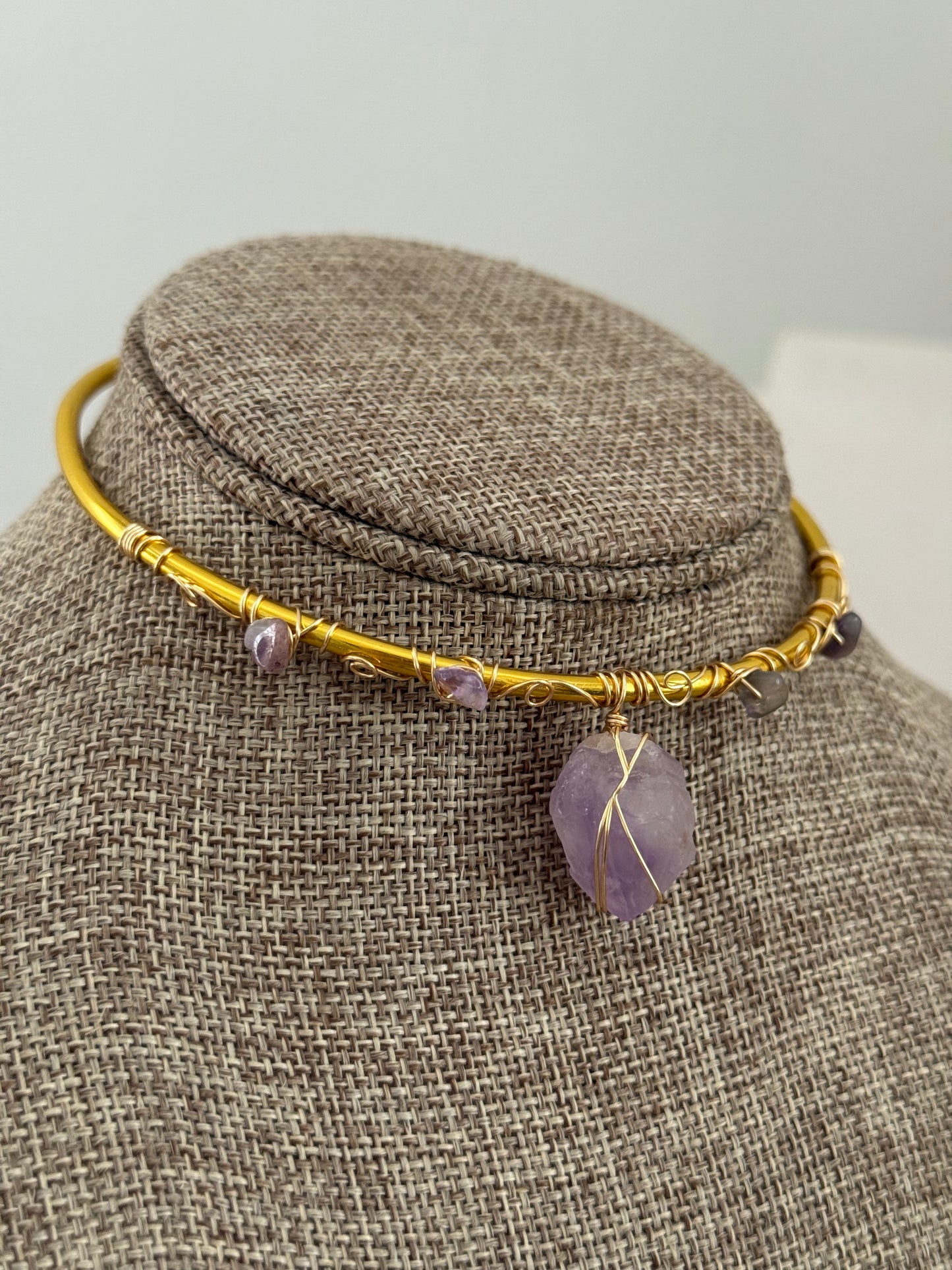 Amethyst wire choker 💜