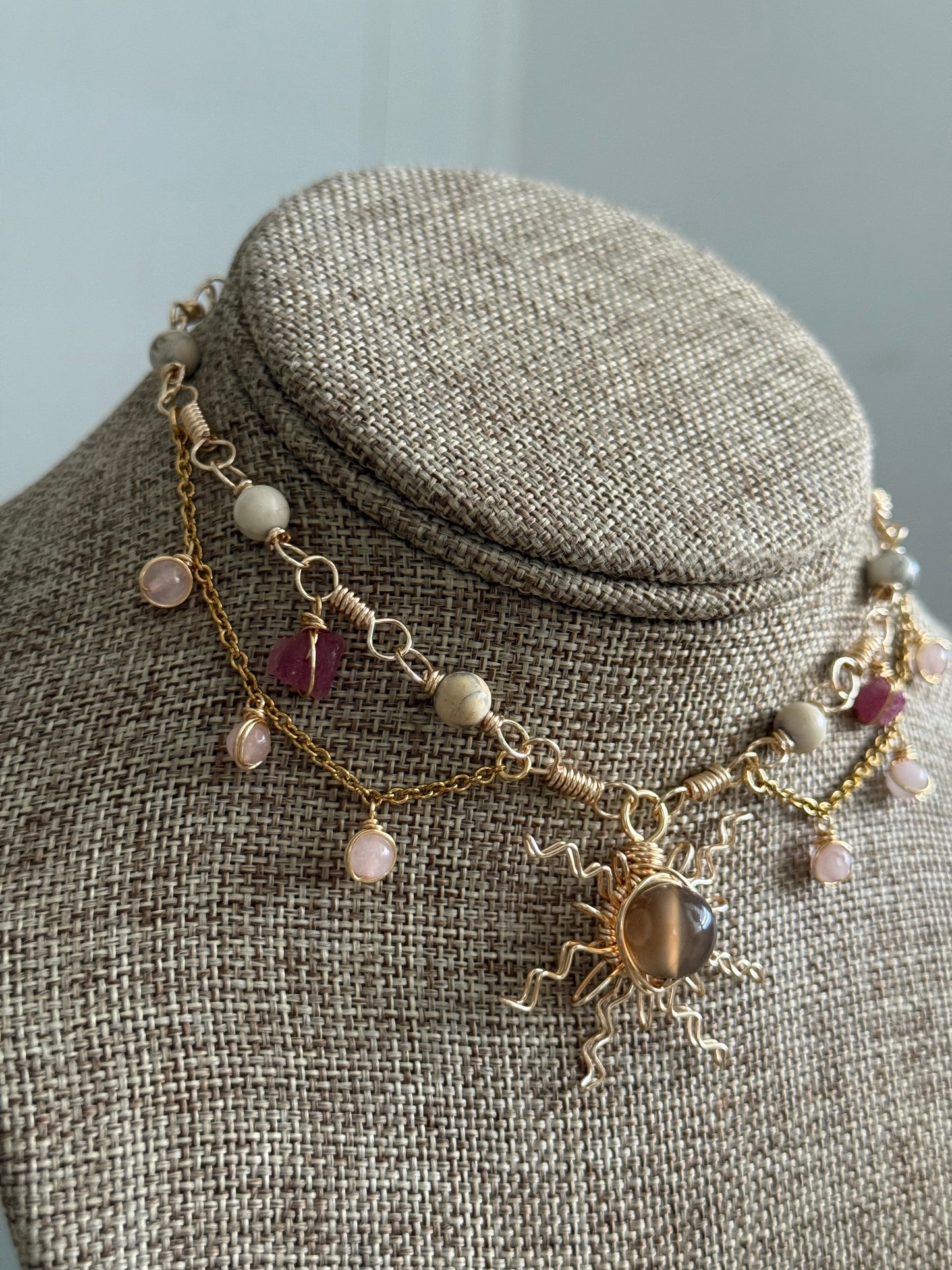 Agate sun fairy choker